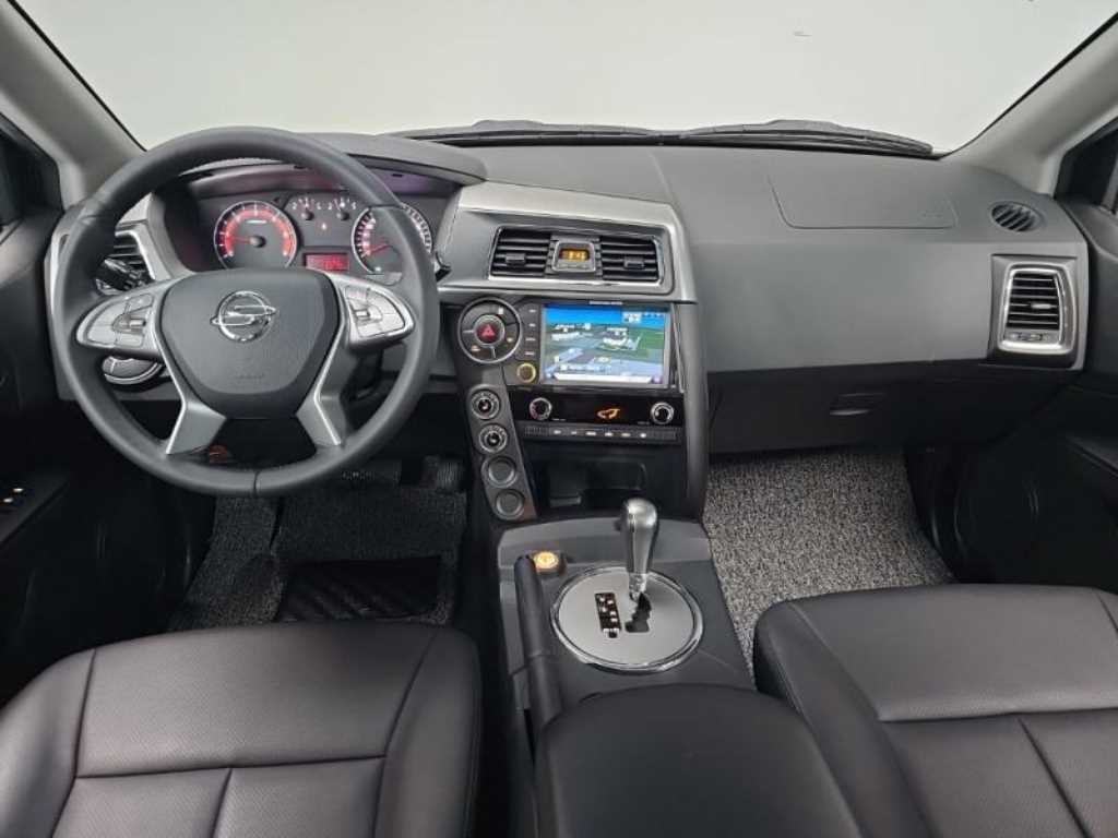 Ssangyong Korando - Vista 5
