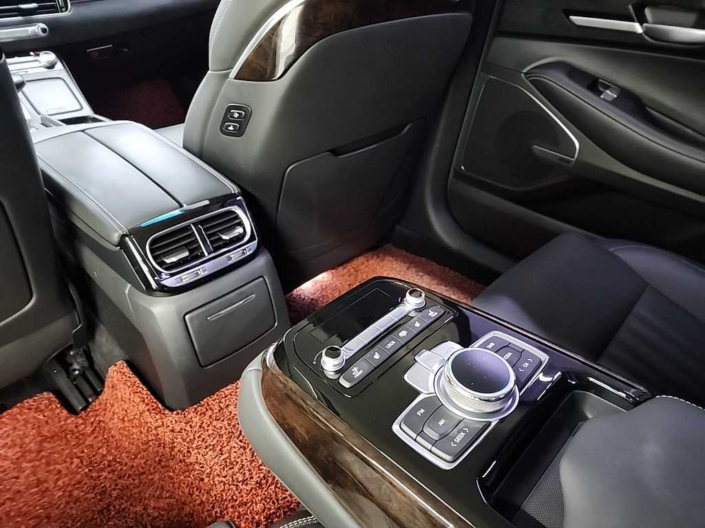 Genesis G90 2019 Negro - Importación desde Corea - HF Imports Iquique - Foto 13