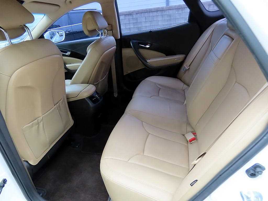 HYUNDAI Grandeur - Vista 6