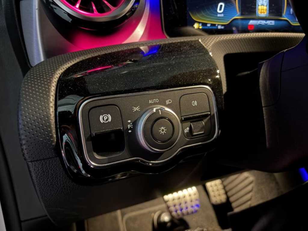 Mercedes Benz CLA Class 2021 Blanco - Importación desde Corea - HF Imports Iquique - Foto 18