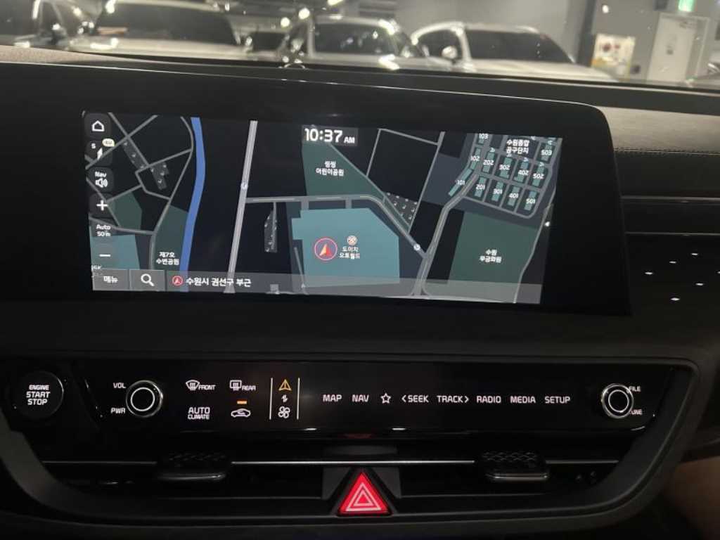 KIA K8 - Vista 10
