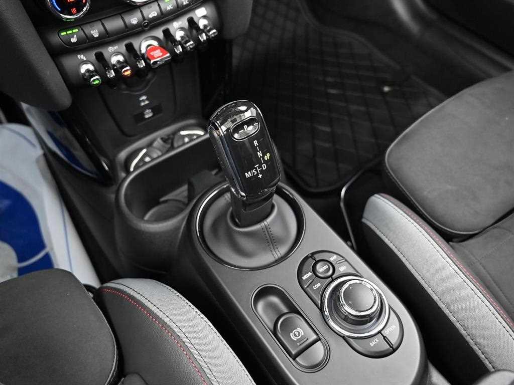 Mini Cooper Convertible - Vista 9