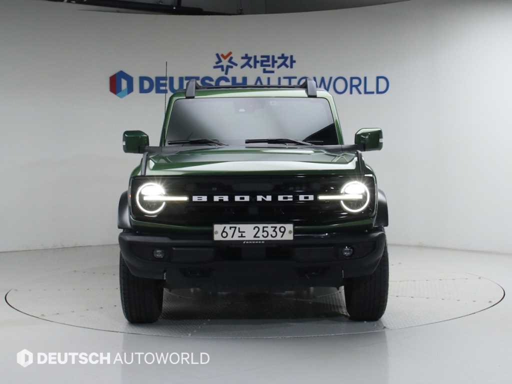 Ford Bronco - Vista 3