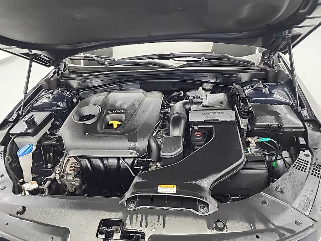 KIA K5 - Vista 5