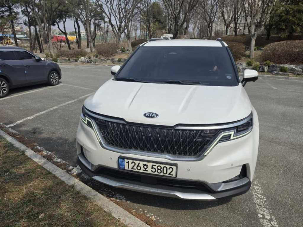 KIA Carnival 2021 Blanco - Importación desde Corea - HF Imports Iquique - Foto 1