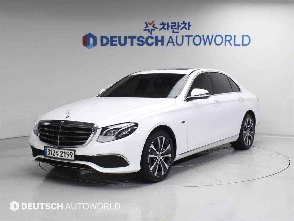 Mercedes Benz E class 2020 Blanco - Importación desde Corea - HF Imports Iquique - Foto 1