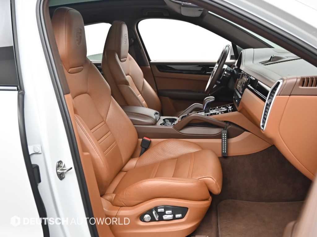 Porsche Cayenne - Vista 10