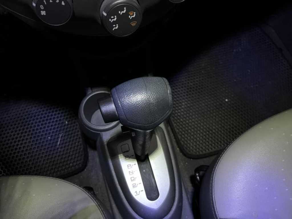 Chevrolet Spark - Vista 10