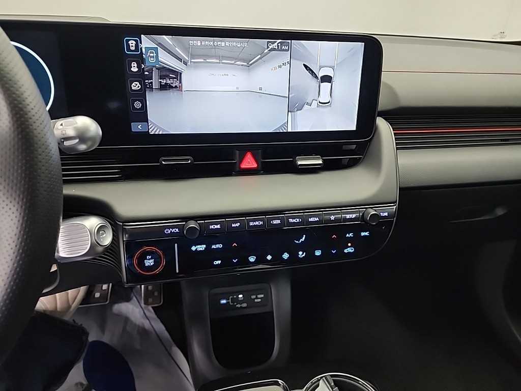 HYUNDAI Ioniq 5 - Vista 10