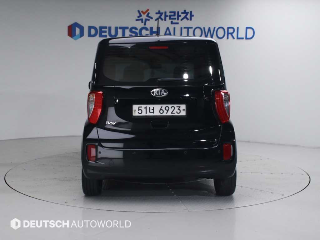 KIA Ray - Vista 4