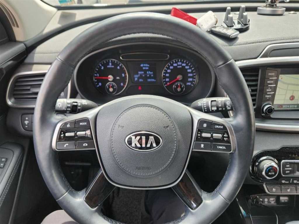 KIA Sorento 2019 Negro - Importación desde Corea - HF Imports Iquique - Foto 14