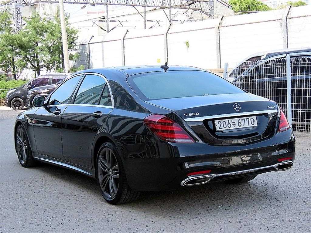 Mercedes Benz S Class - Vista 3