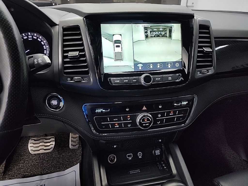 Ssangyong Rexton - Vista 10