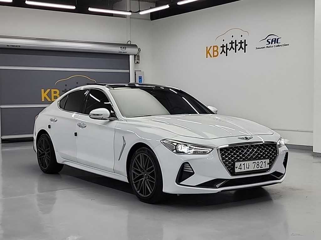 Genesis G70 - Vista 4