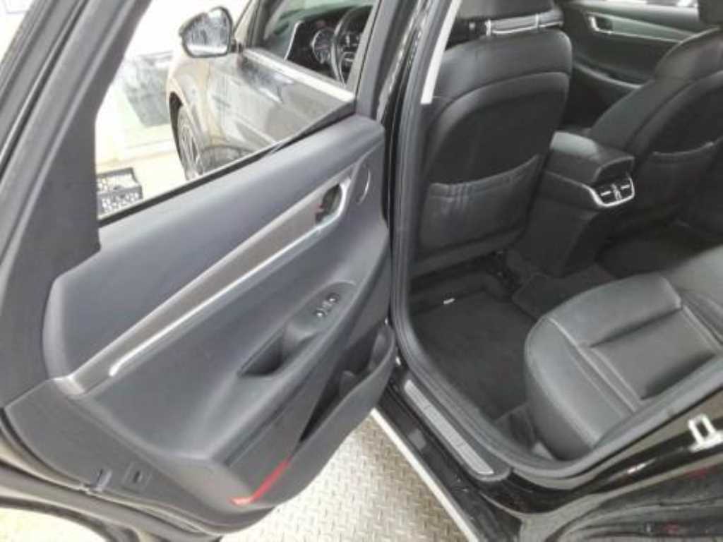 HYUNDAI Grandeur - Vista 10