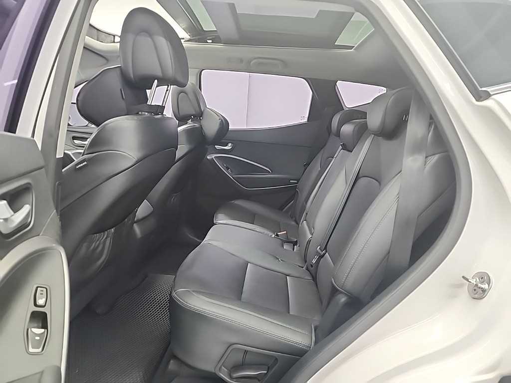 HYUNDAI Santa Fe - Vista 12