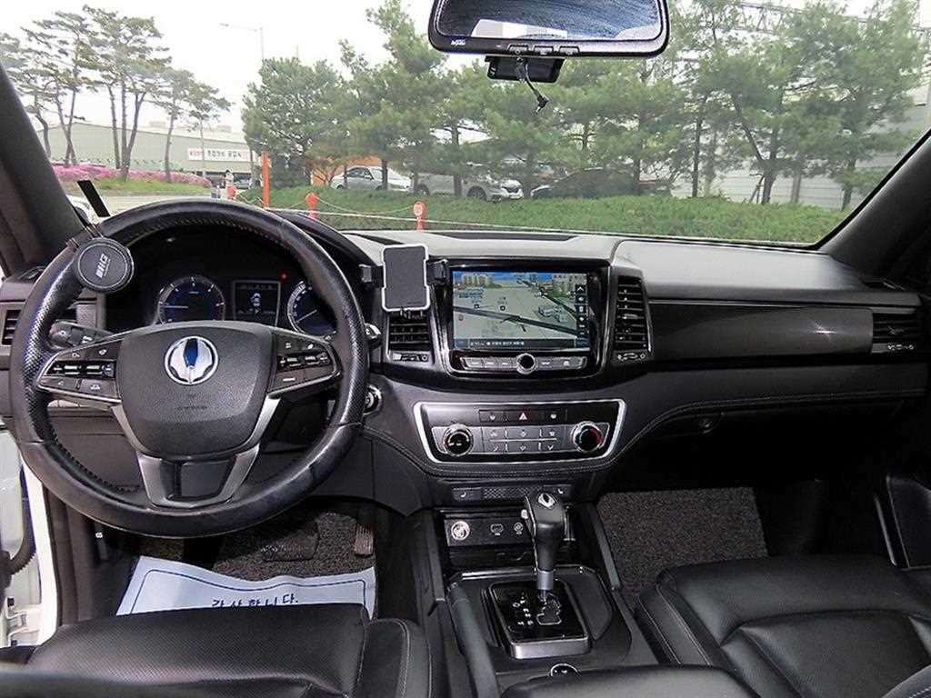 Ssangyong Rexton - Vista 7