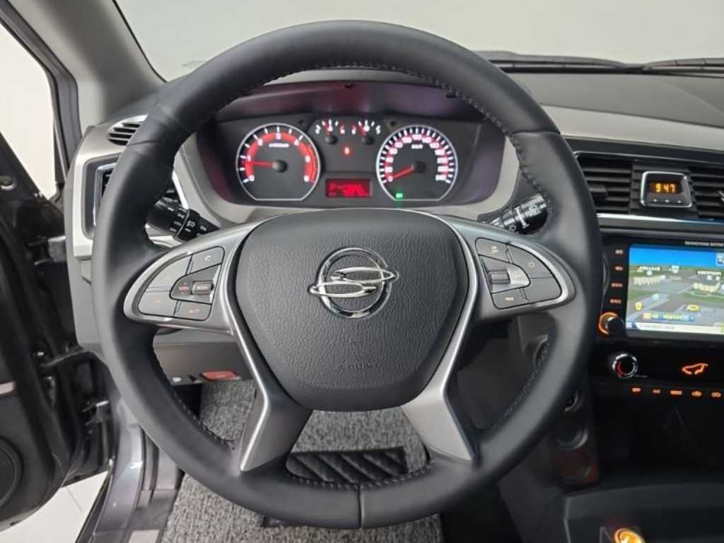 Ssangyong Korando - Vista 7