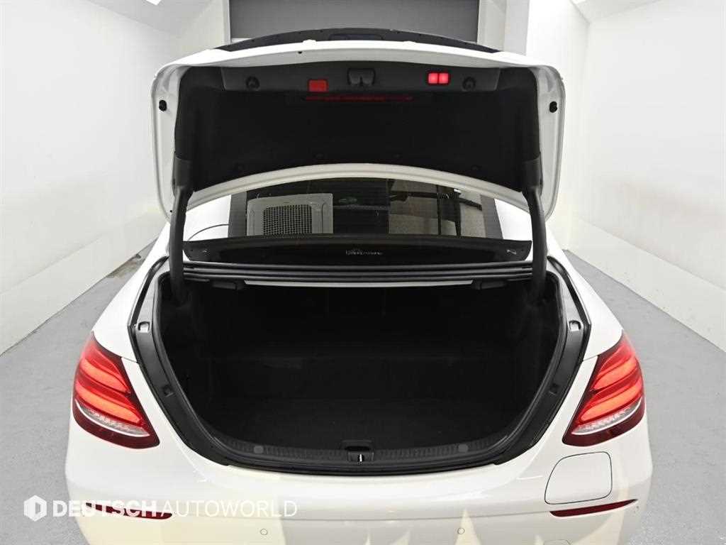 Mercedes Benz E class 2020 Blanco - Importación desde Corea - HF Imports Iquique - Foto 19
