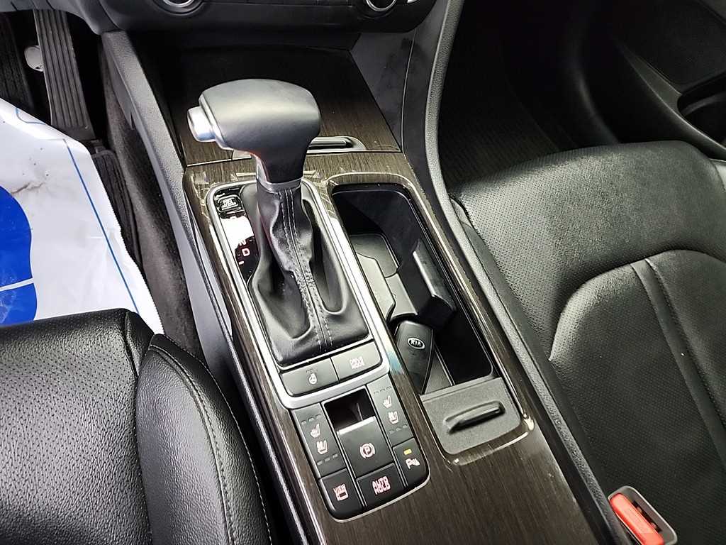 KIA K5 - Vista 8
