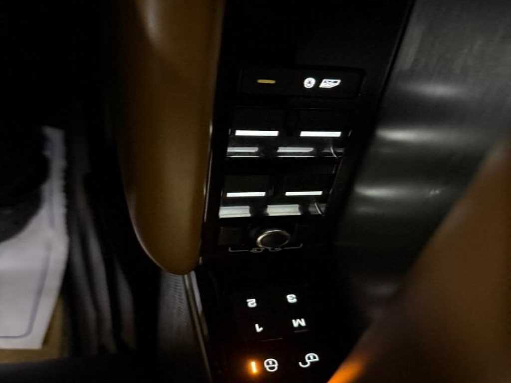 Land Rover Range Rover Bella 2019 Gris - Importación desde Corea - HF Imports Iquique - Foto 14