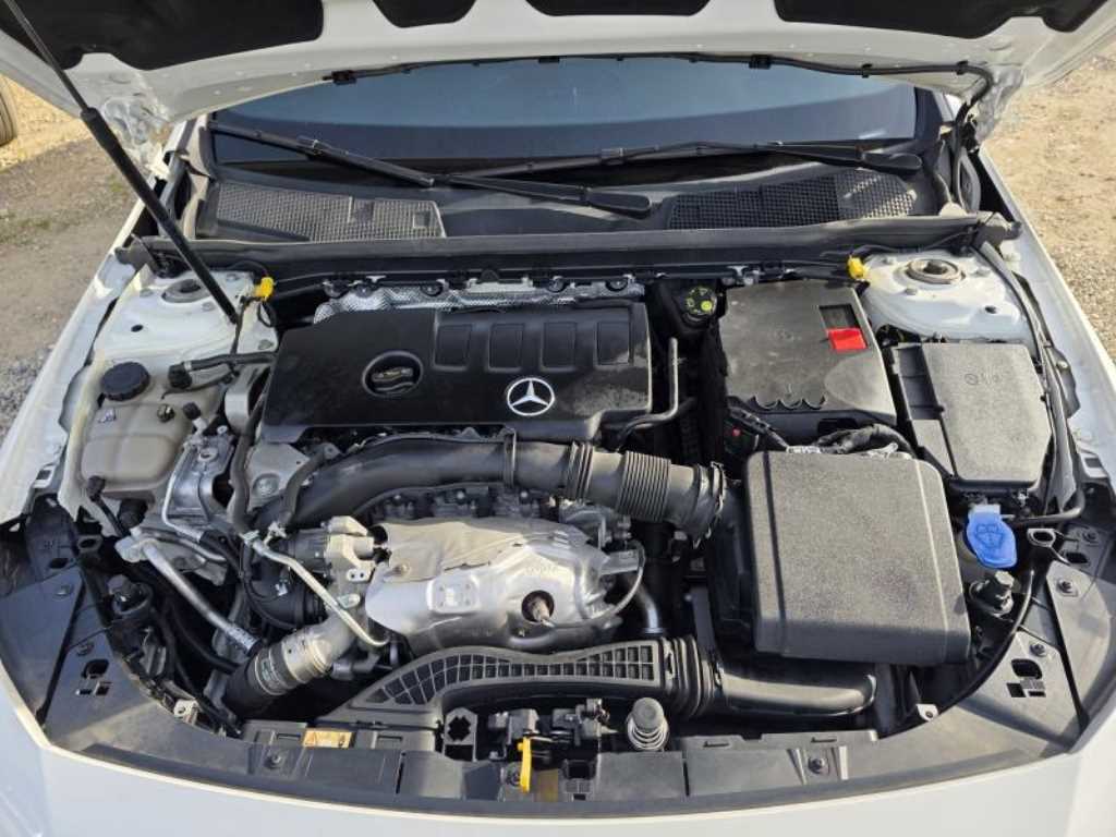 Mercedes Benz CLA Class - Vista 10