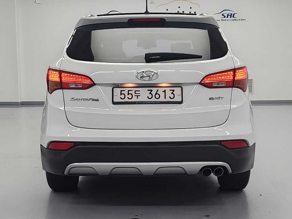 HYUNDAI Santa Fe - Vista 3