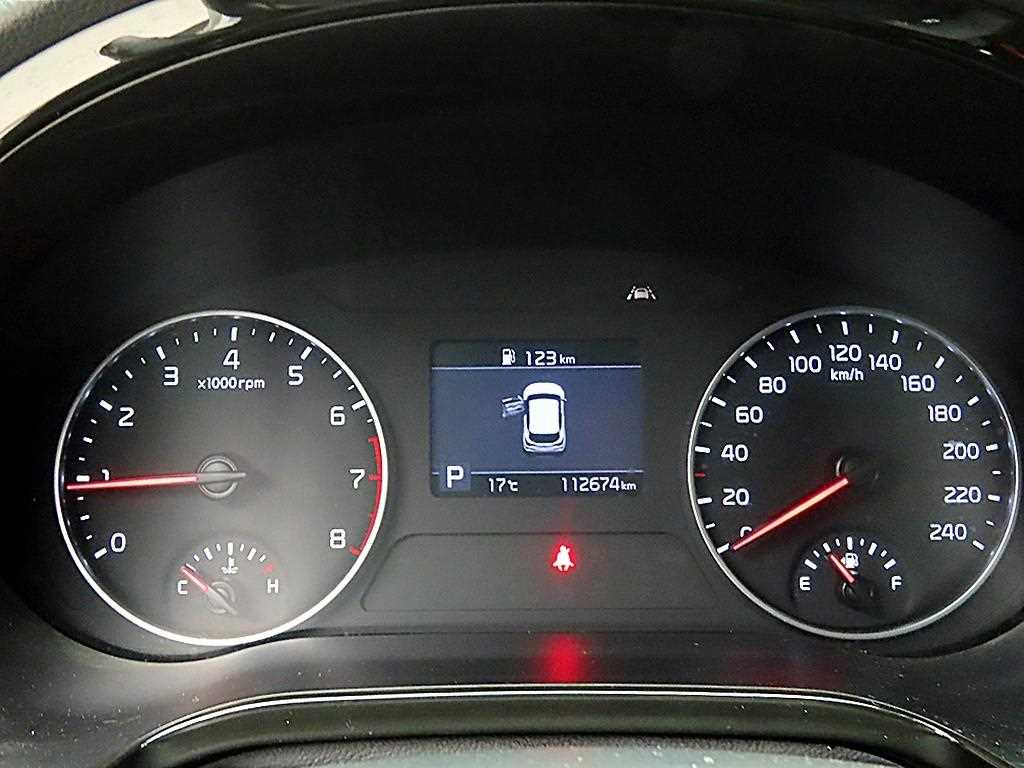 KIA Seltos - Vista 8