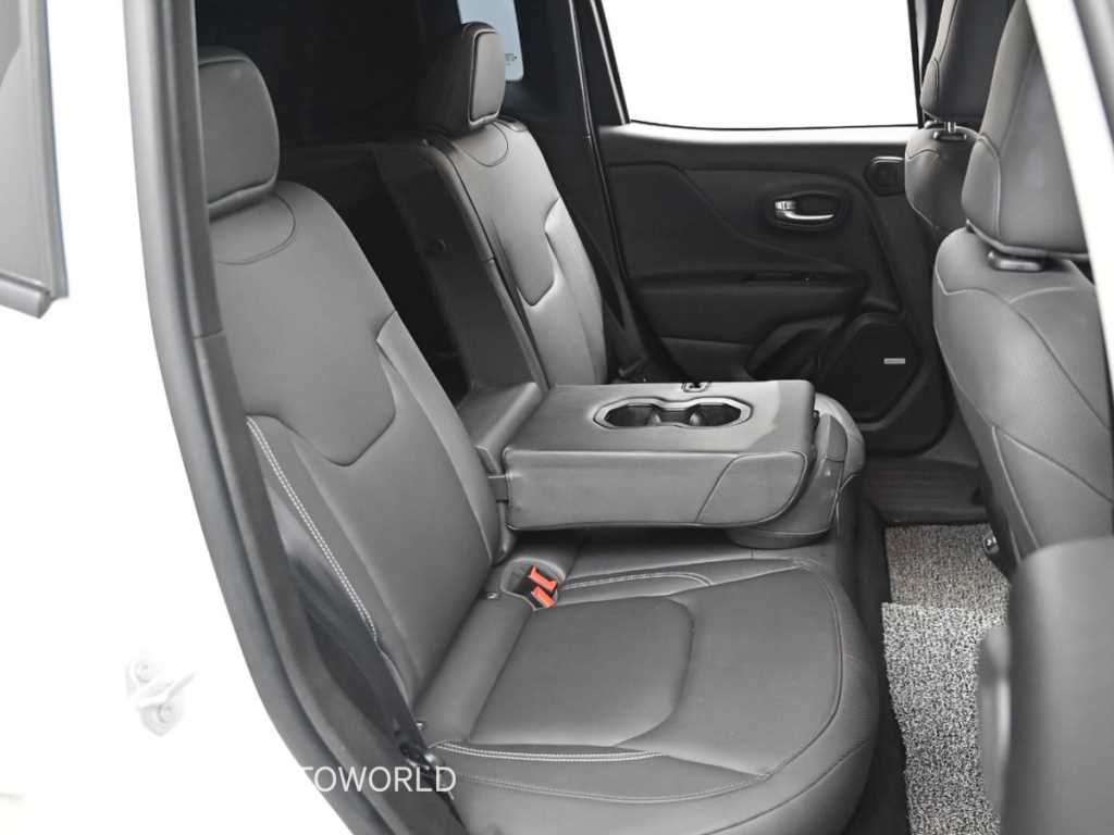 Jeep Renegade - Vista 12