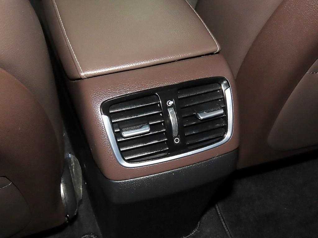 HYUNDAI Grandeur 2017 Gris - Importación desde Corea - HF Imports Iquique - Foto 13