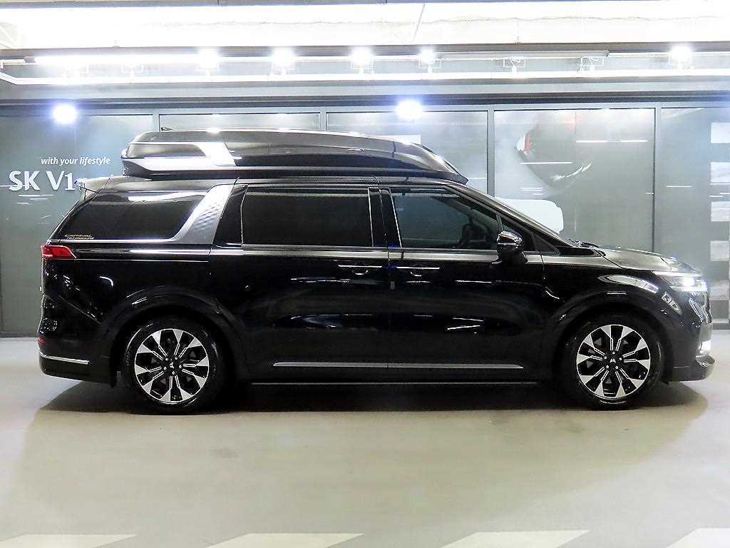 KIA Carnival - Vista 3