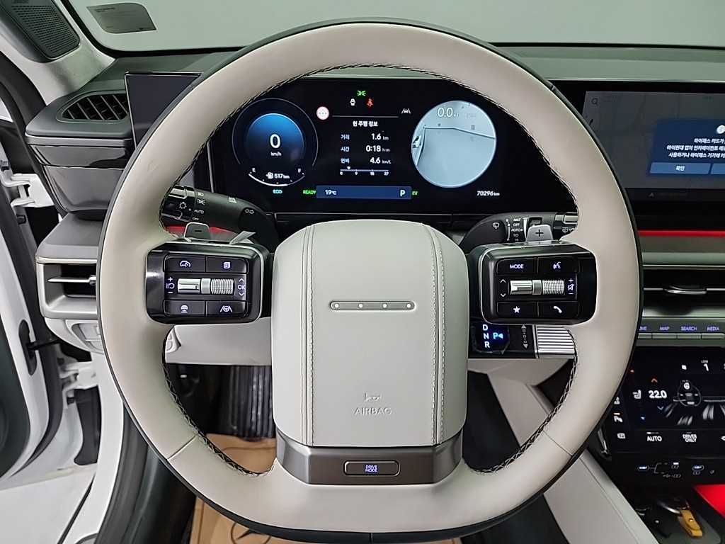 HYUNDAI Grandeur - Vista 9