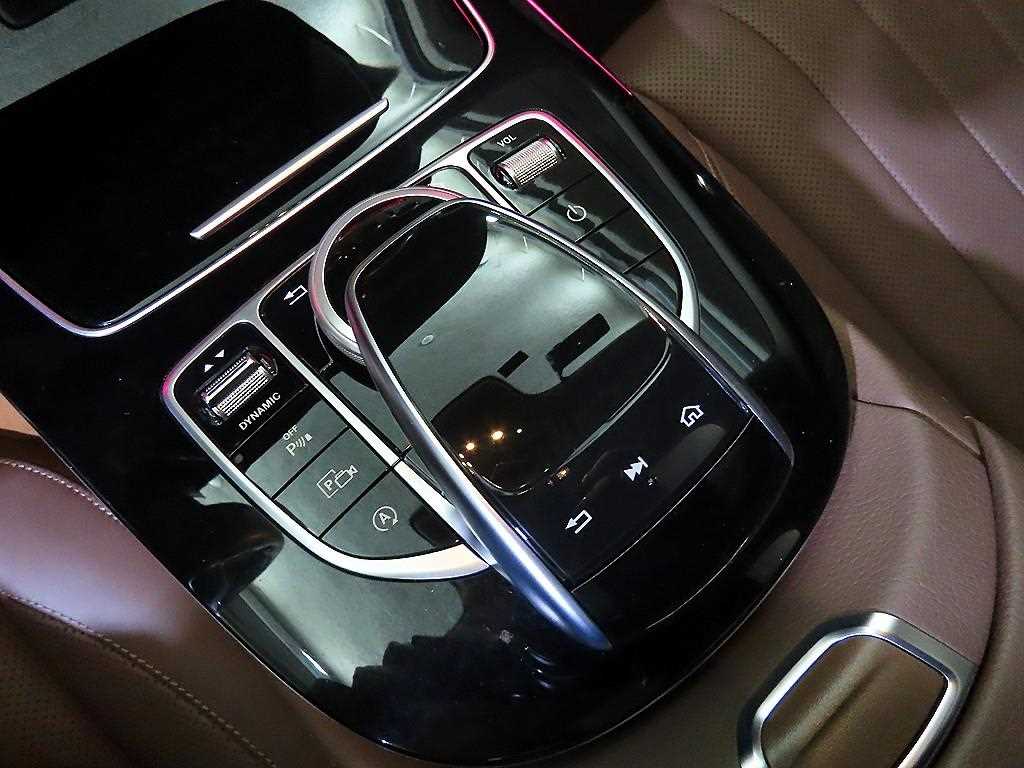 Mercedes Benz E class 2017 Blanco - Importación desde Corea - HF Imports Iquique - Foto 13