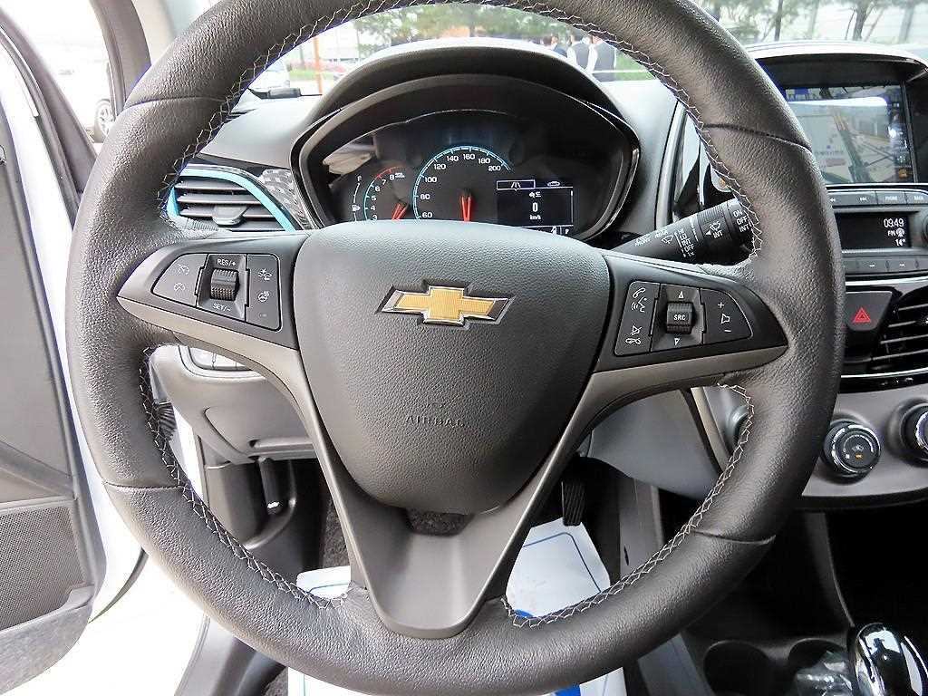 Chevrolet Spark - Vista 8