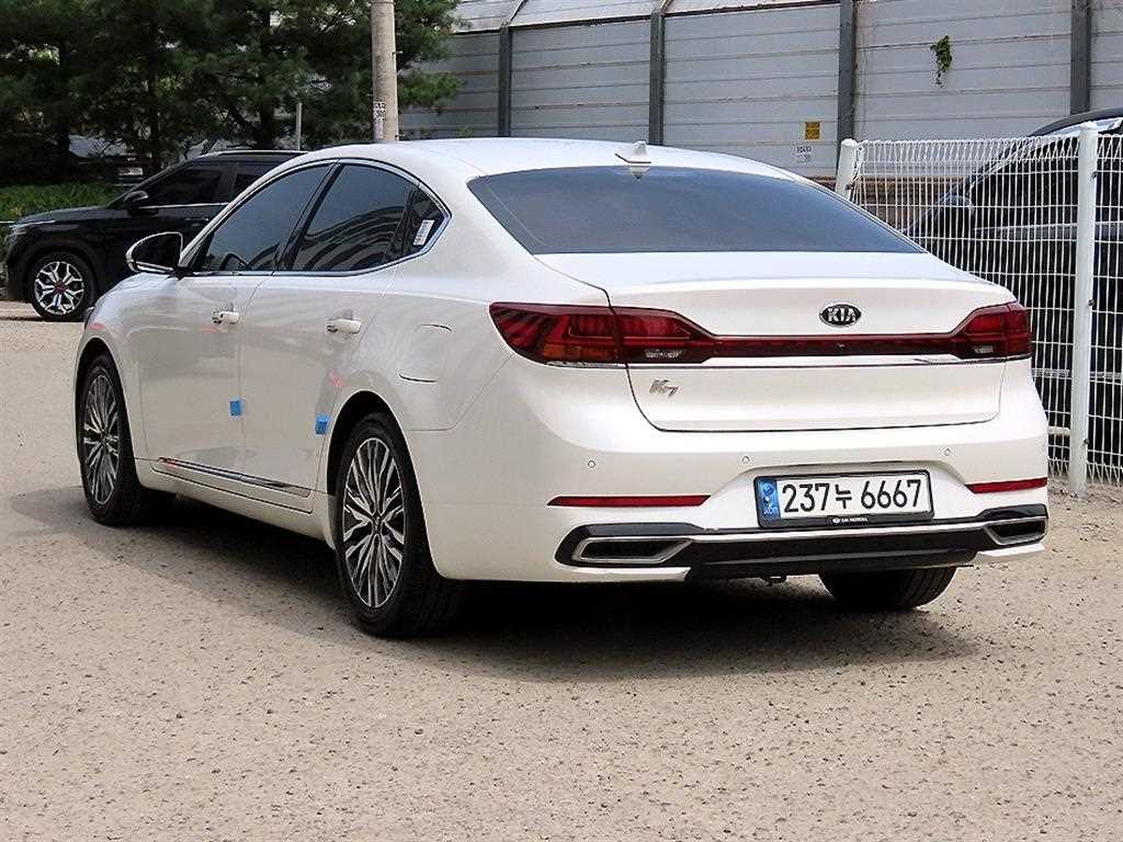KIA K7 - Vista 3
