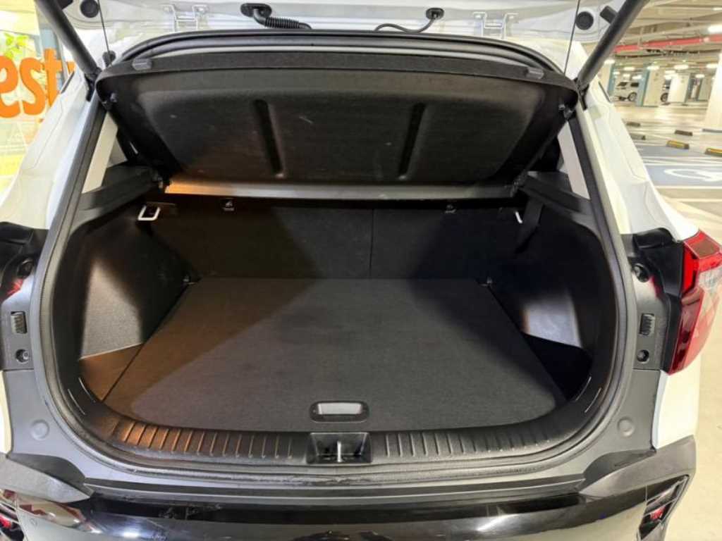 KIA Seltos 2024 Blanco - Importación desde Corea - HF Imports Iquique - Foto 17