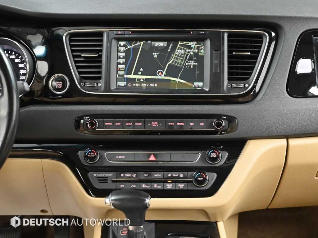 KIA Carnival 2018 Blanco - Importación desde Corea - HF Imports Iquique - Foto 14