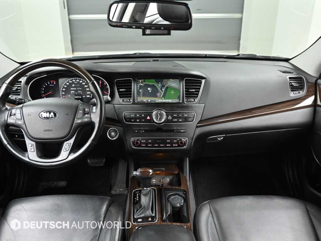 KIA K7 - Vista 8