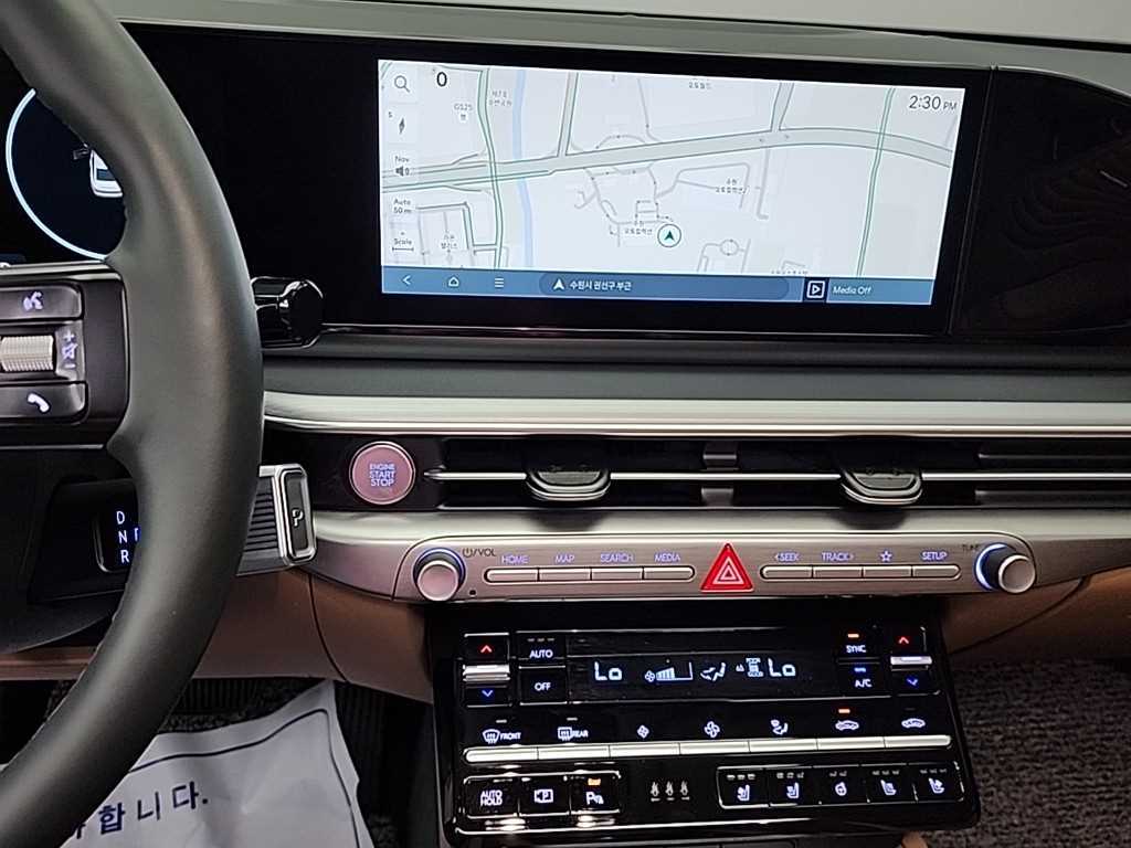 HYUNDAI Grandeur - Vista 10