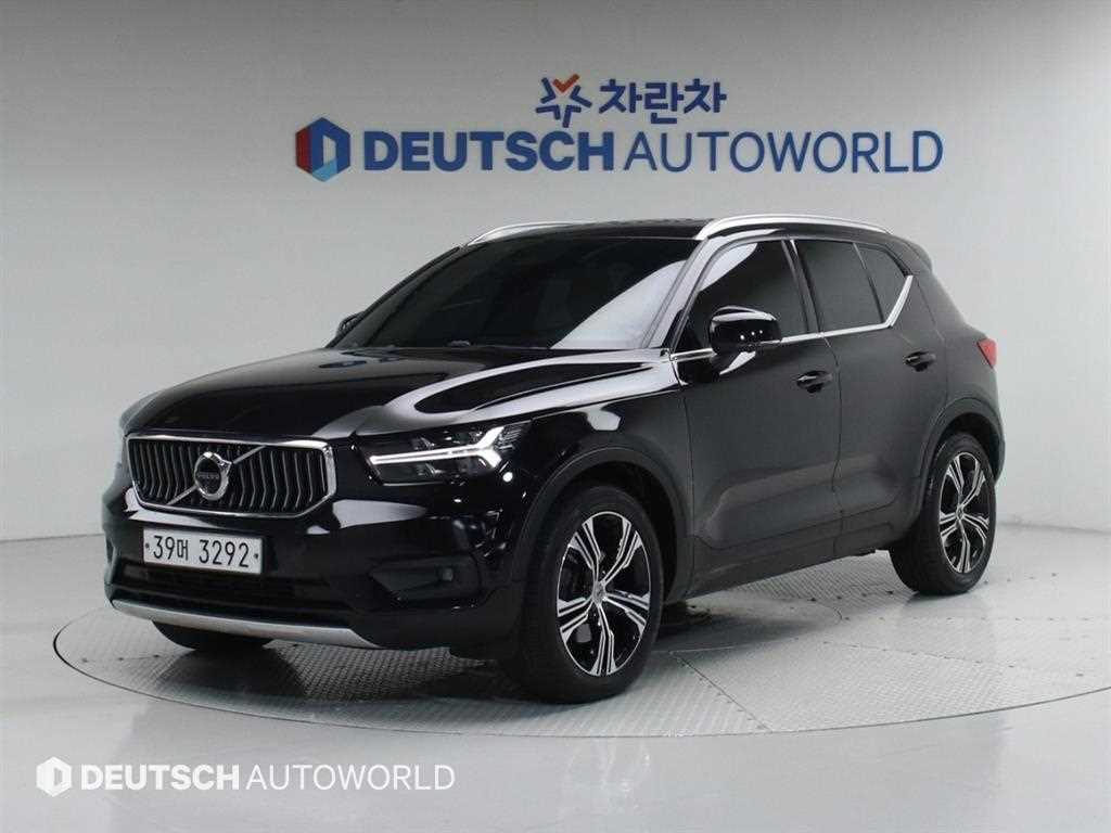 Volvo XC40 2019 Negro - Importación desde Corea - HF Imports Iquique - Foto 1