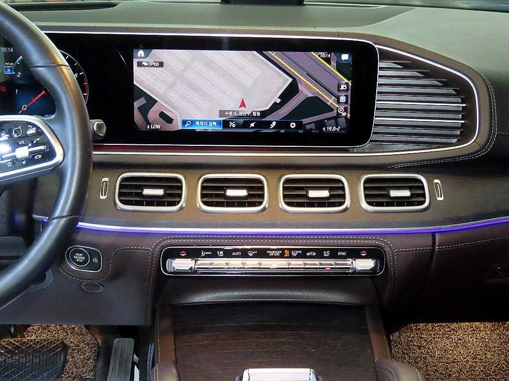 Mercedes Benz GLE Class - Vista 11