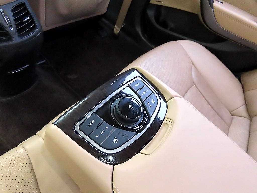 HYUNDAI Grandeur 2017 Blanco - Importación desde Corea - HF Imports Iquique - Foto 18
