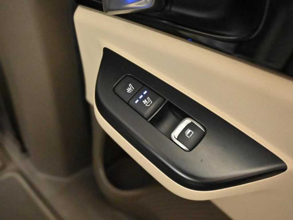 KIA Carnival 2021 - Importación desde Corea - HF Imports Iquique - Foto 16