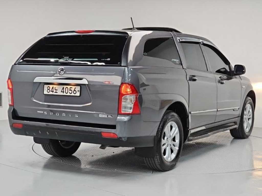 Ssangyong Korando - Vista 3