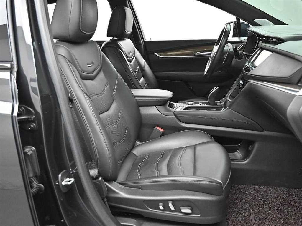 Cadillac XT5 - Vista 10