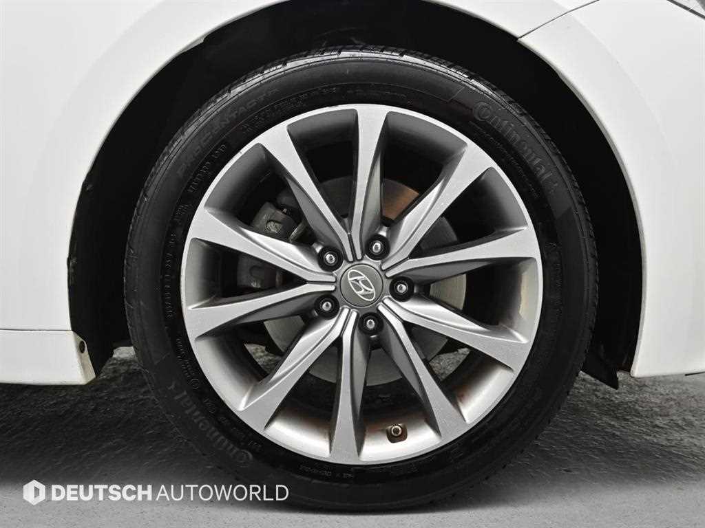 HYUNDAI Grandeur - Vista 5