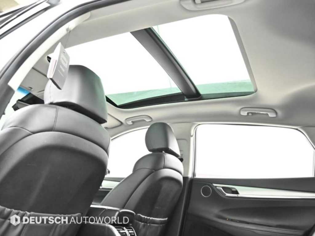 HYUNDAI Grandeur - Vista 6