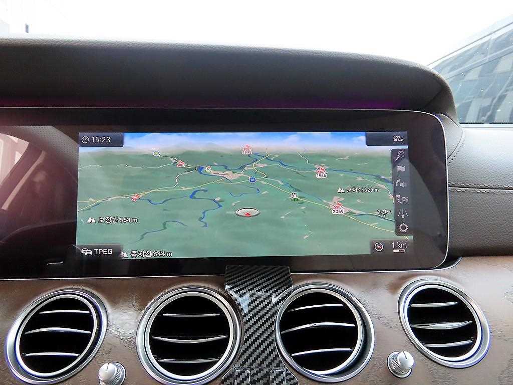 Mercedes Benz E class 2018 Blanco - Importación desde Corea - HF Imports Iquique - Foto 15