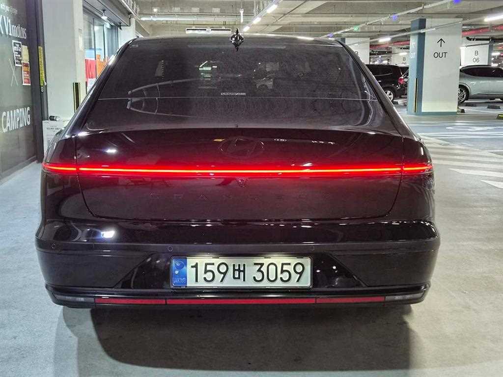 HYUNDAI Grandeur - Vista 5