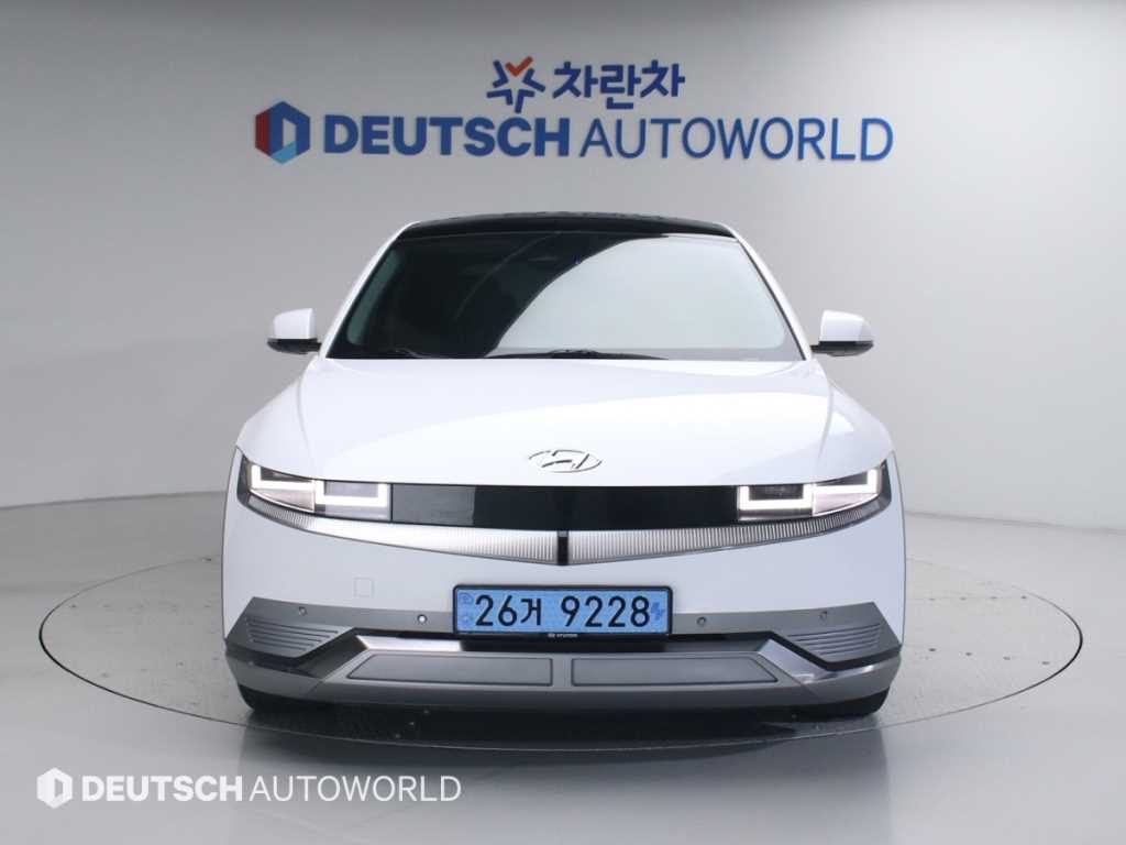 HYUNDAI Ioniq 5 - Vista 3